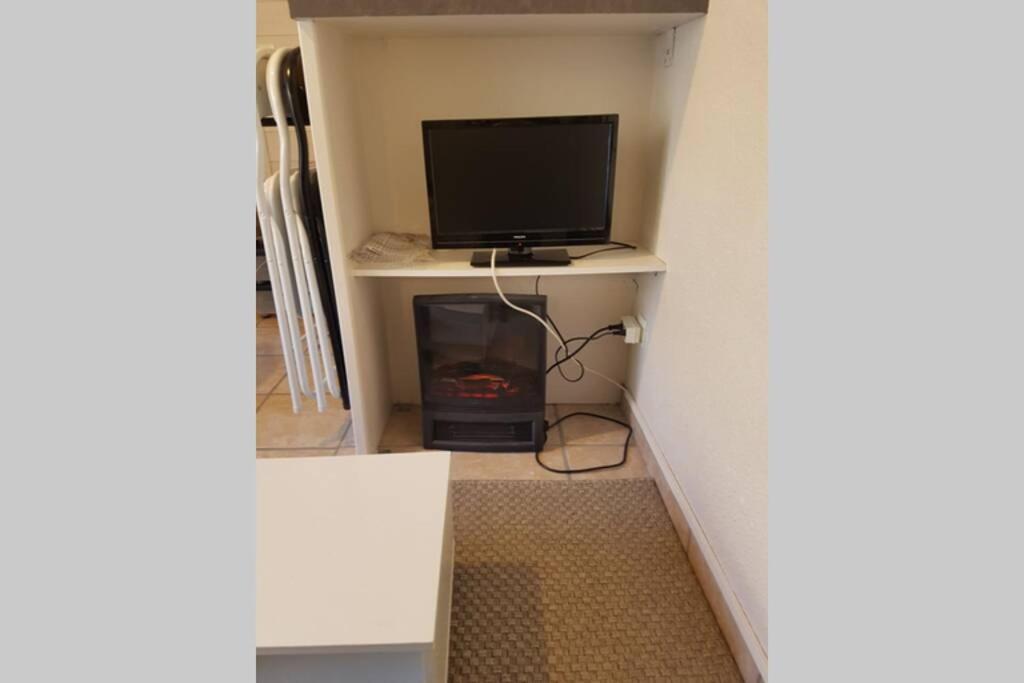 Studio Idealement Situe Cauterets Luaran gambar